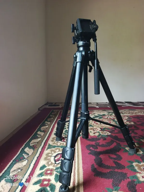 Canon 6d camera 2
