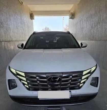 Hyundai tucson sotiladi