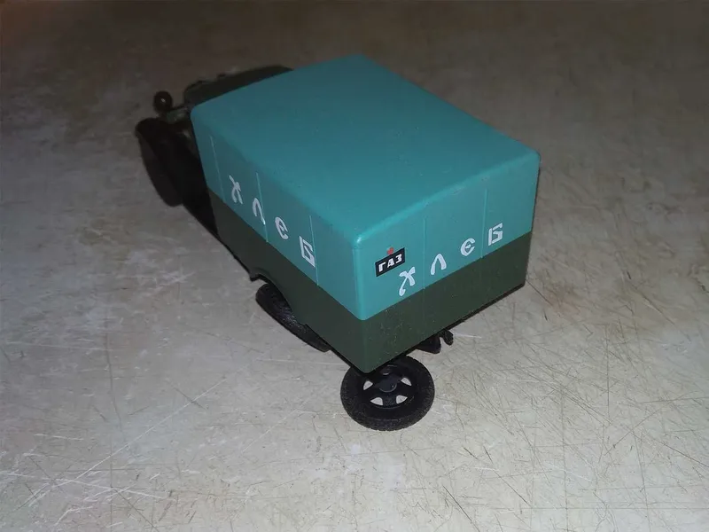 Модель ГАЗ-АА Доставка хлеба. ф.ДеАгостини, масштаб 1:43 6 Модель ГАЗ-АА Доставка хлеба. ф.ДеАгостини, масштаб 1:43 6