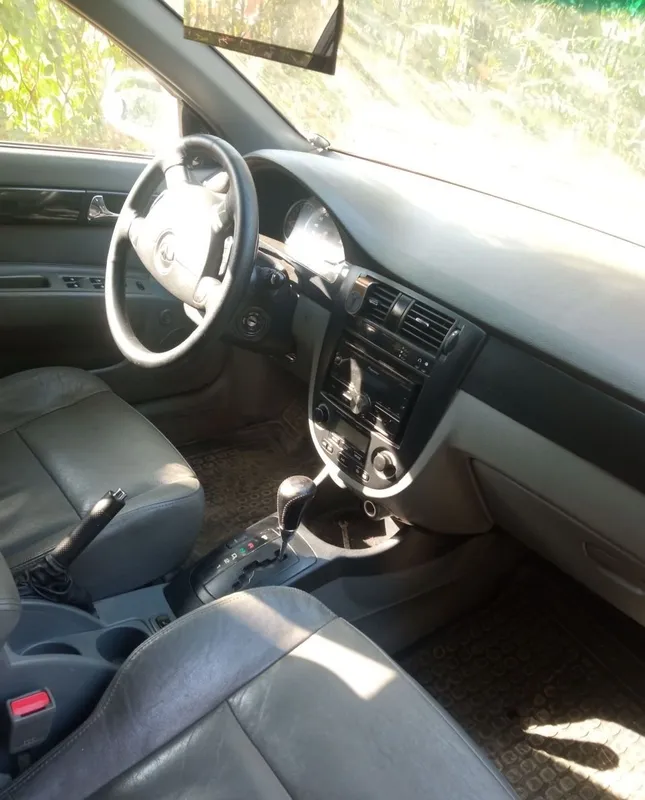 Подаётся Lacetti 8