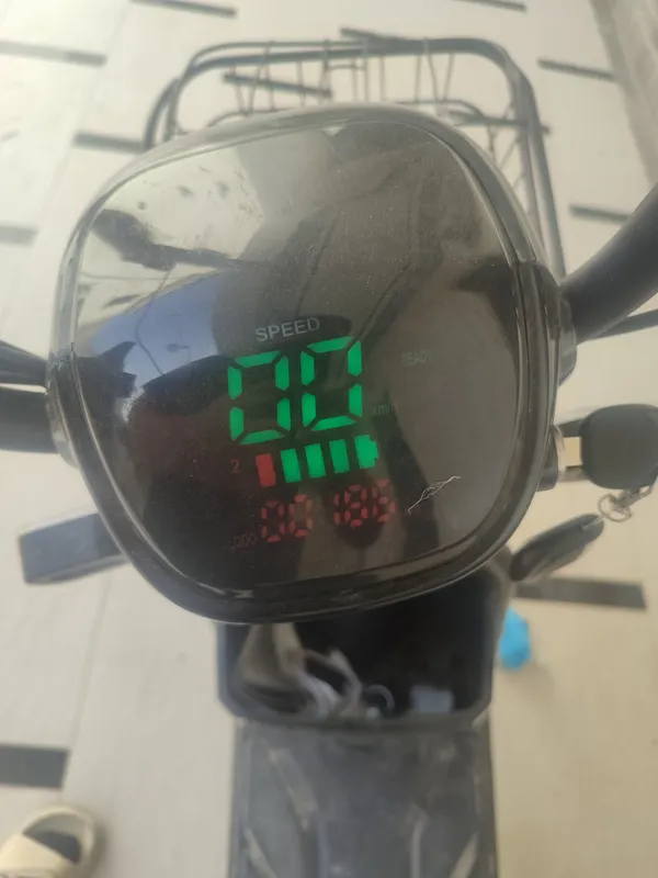 skõter 35km/h 186km yurgan — фото 1