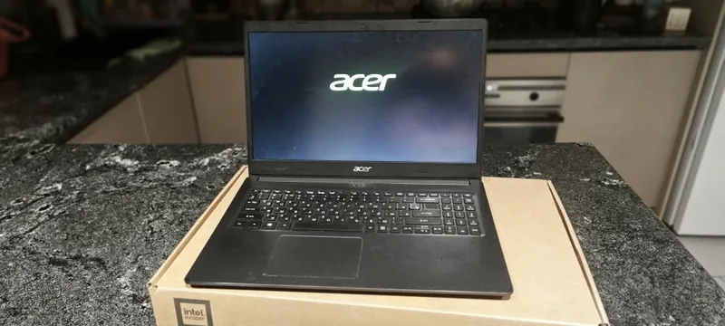Ноутбук Acer acpeir3 2