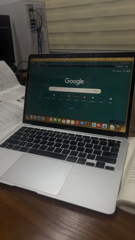 Macbook air M1, 13,3-inch 3 Macbook air M1, 13,3-inch 3