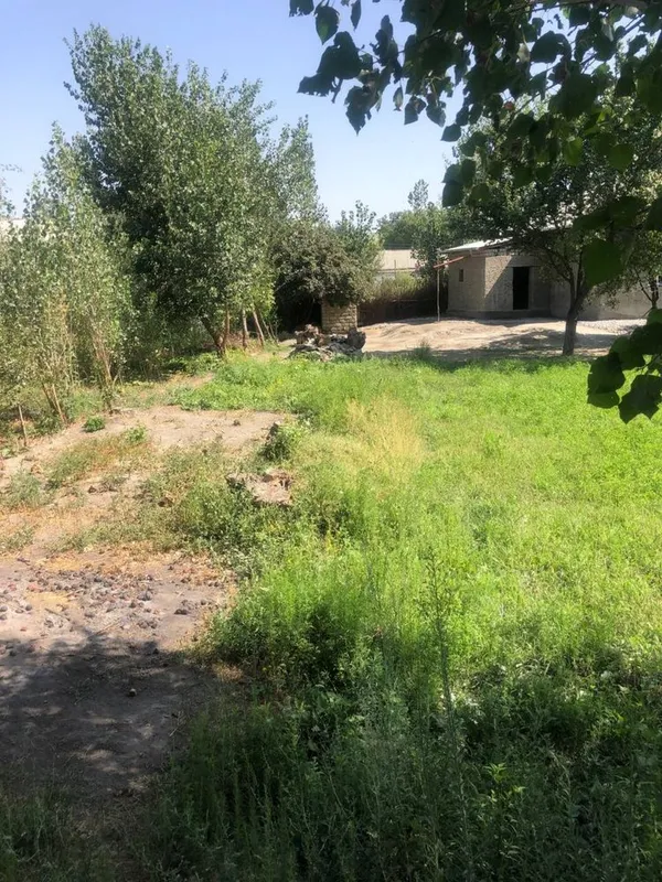 Uchastka sotiladi bonusi bilan 4 Uchastka sotiladi bonusi bilan 4