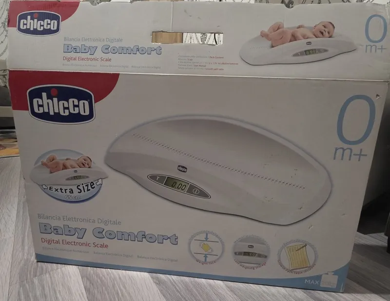 Продам весы для новорожденных детей. Бренд Chicco. 1 Продам весы для новорожденных детей. Бренд Chicco. 1