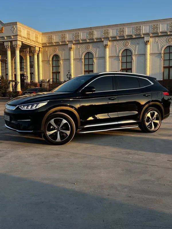BYD song plus электр