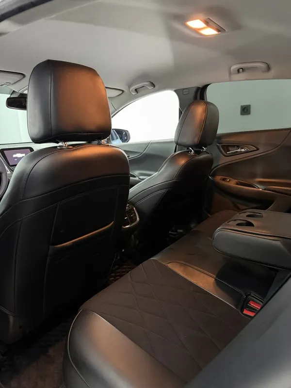 Malibu premier navarot 6 Malibu premier navarot 6