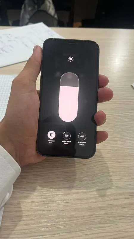 iPhone 3 iPhone 3