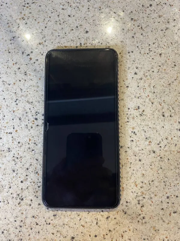 Redmi not 9 sotiladi