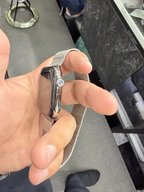 Apple watch 10/46 natural milanasse loop — фото 1