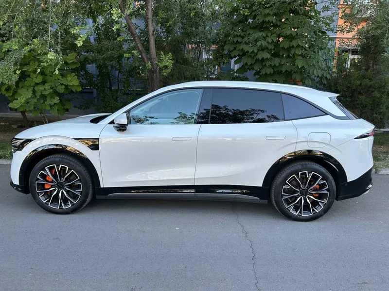 Zeekr 7X 20,000km probeg — фото 4
