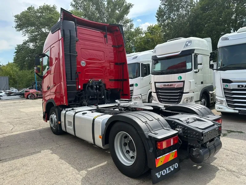 Volvo fura tiyagach sotiladi 2 Volvo fura tiyagach sotiladi 2