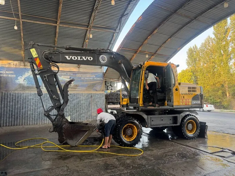 Ekskavator volvo 2 Ekskavator volvo 2