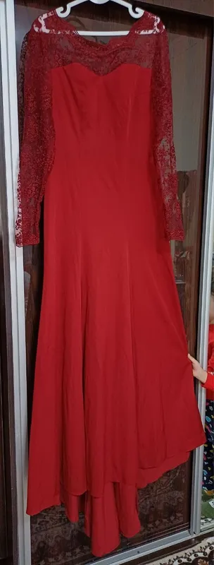 ayollar oqshom libosi
