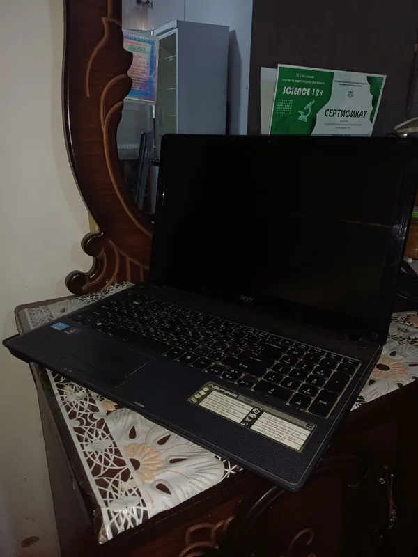 Еоутбук Acer Aspire 5749. 1 Еоутбук Acer Aspire 5749. 1