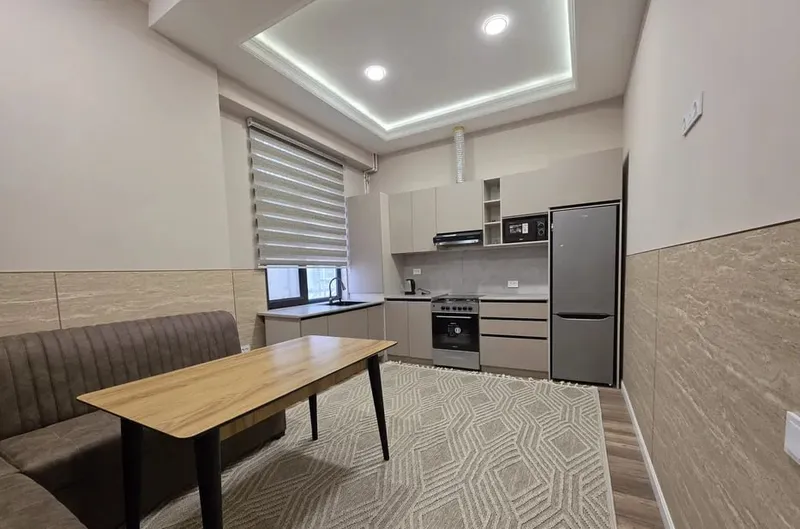 Аренда 4-комн. кв. 130 м² · ID 43510 2