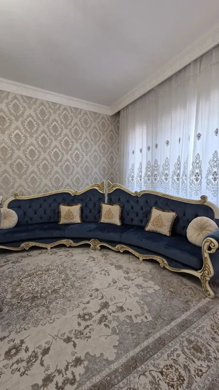 Продам диван очень дешево. В отличном состоянии. 2 Продам диван очень дешево. В отличном состоянии. 2