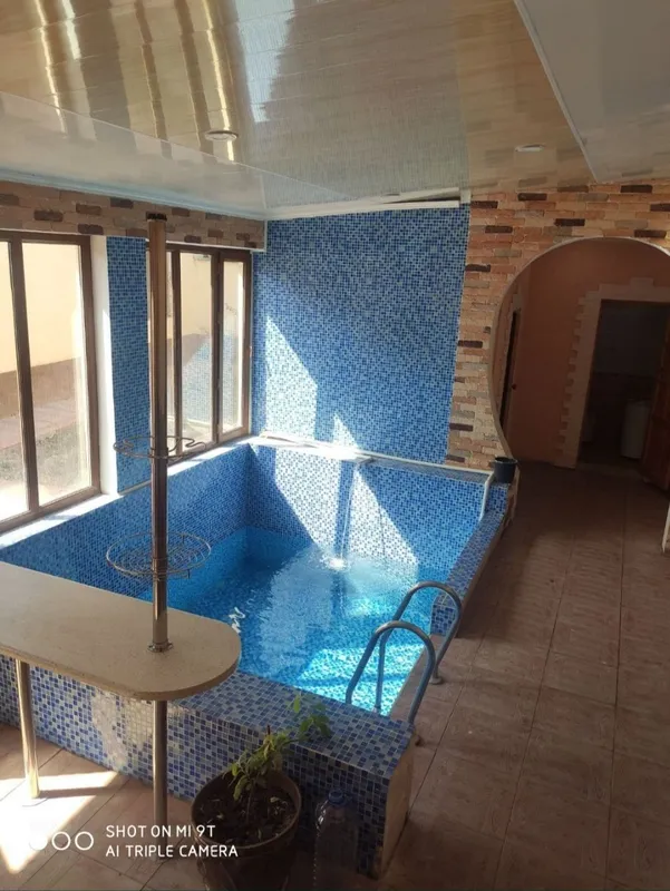 Yangi yo'lda sotiladigan hovli joy bor — фото 2