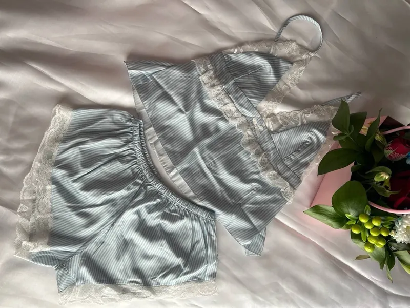Пижамки нежные красивые Пижамки нежные красивые