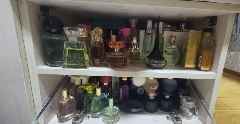 Продам парфюм от марки Фаберлик, Орифлейм,Мари Кай. Айвон Продам парфюм от марки Фаберлик, Орифлейм,Мари Кай. Айвон