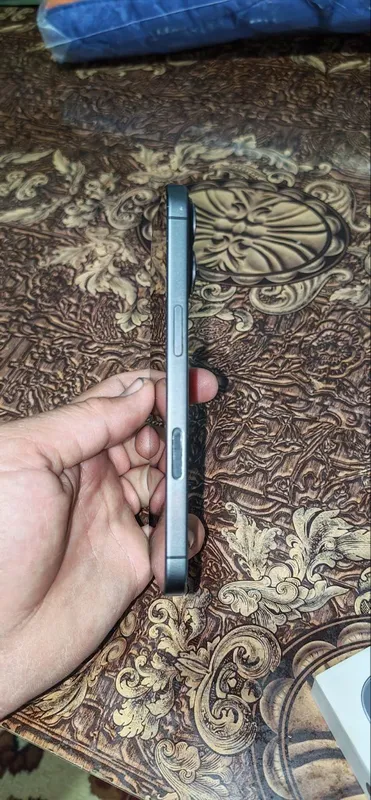 iPhone 17 qora 256GB 4