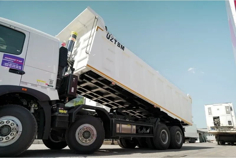 Автосамосвал Howo-T7S 8x4 - 32 т / 26 куб.м 3 Автосамосвал Howo-T7S 8x4 - 32 т / 26 куб.м 3