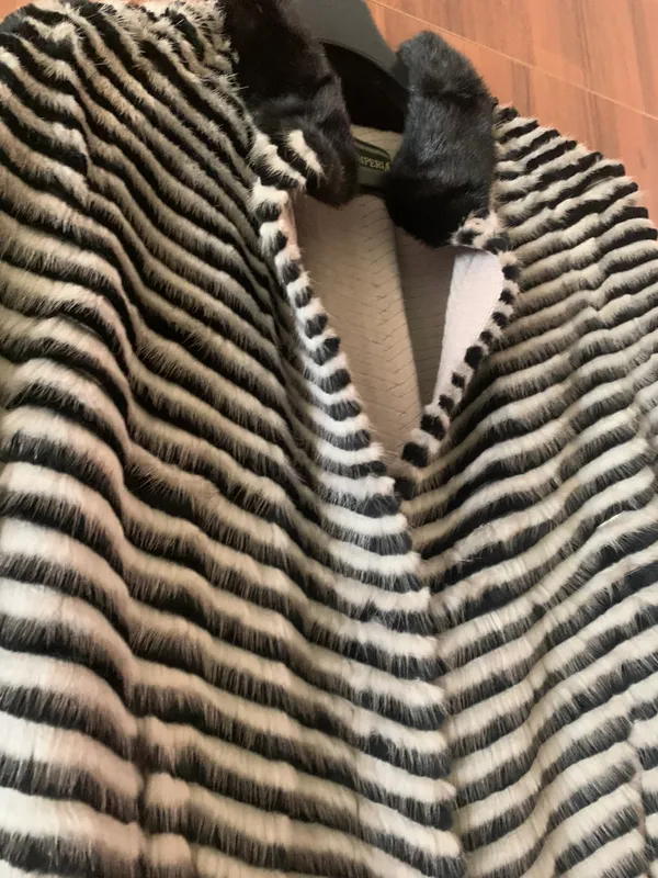 Оригинальная шуба — фото 1