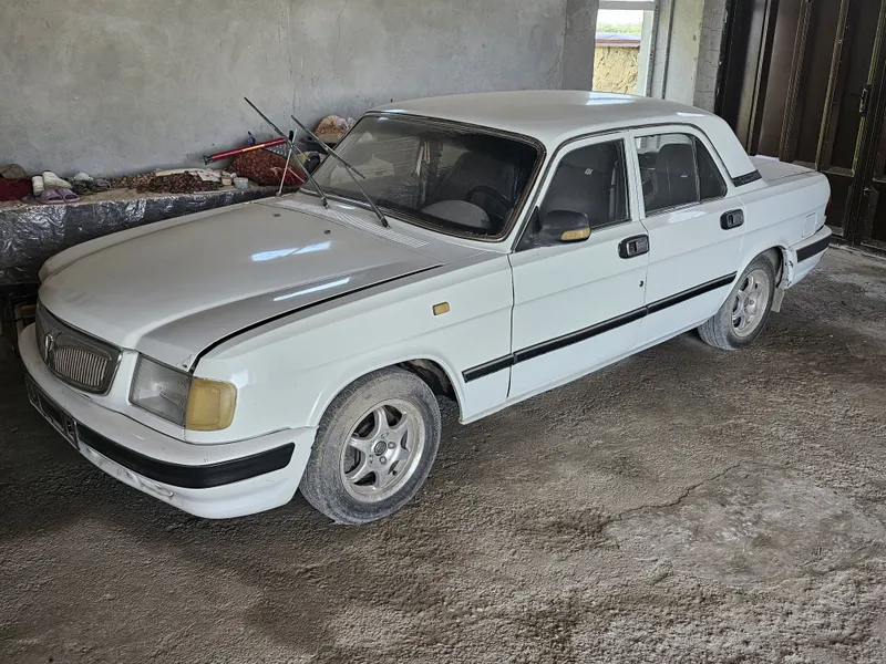 Volga 3110 sotiladi srochno