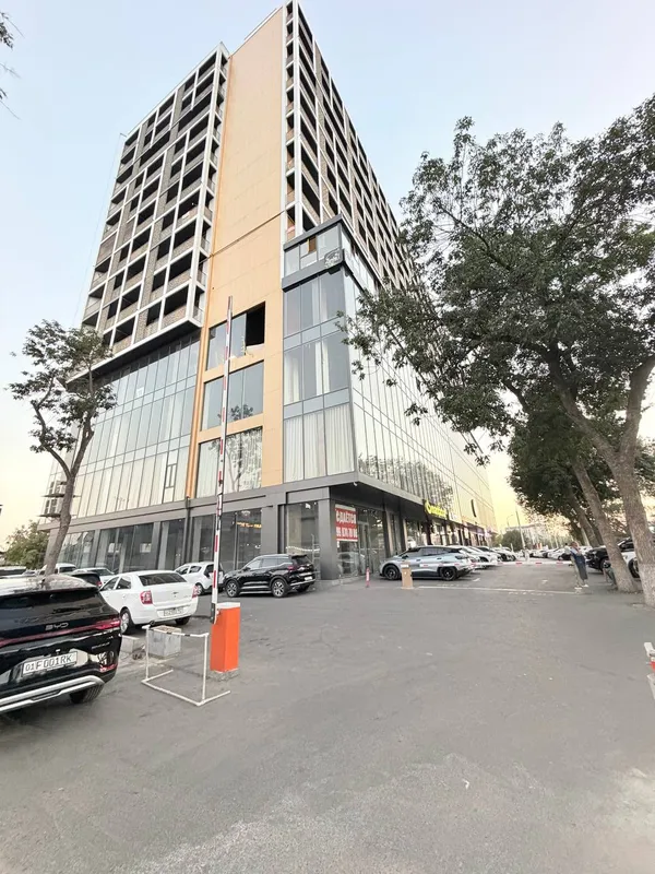 Продаётся 4-комнатная квартира в ЖК Park City 1