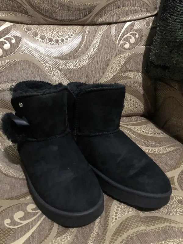 Uggilar sotiladi. 5 Uggilar sotiladi. 5
