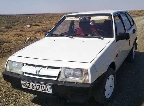 Автомобиль ваз 2109 8