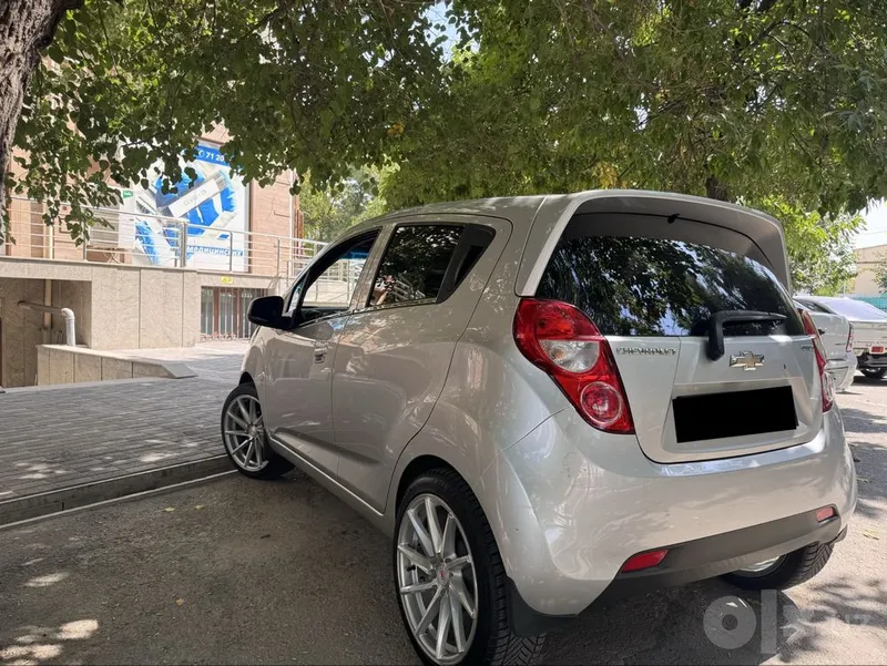 Продаётся Chevrolet Spark 1.25 3 Продаётся Chevrolet Spark 1.25 3