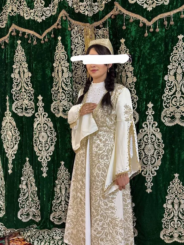 bu ansablni sotmoqchiman bu ansablni sotmoqchiman