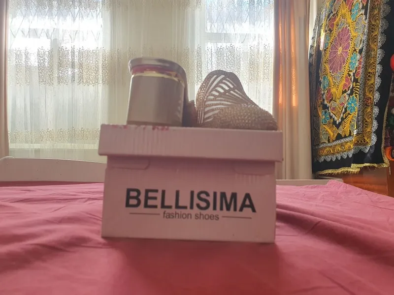 Orqasi ochiq Kelinlar uchun tufli 40-41 razmer 2 Orqasi ochiq Kelinlar uchun tufli 40-41 razmer 2