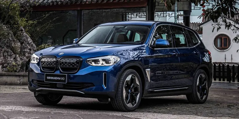 BMW IX3 zavatkoy ablisofka 2