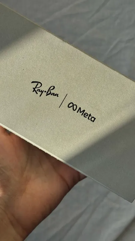 Ray-Ban & Meta Smart Glasses Headliner — фото 1