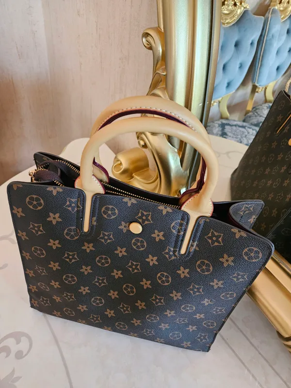 Louis Vuitton — фото 1