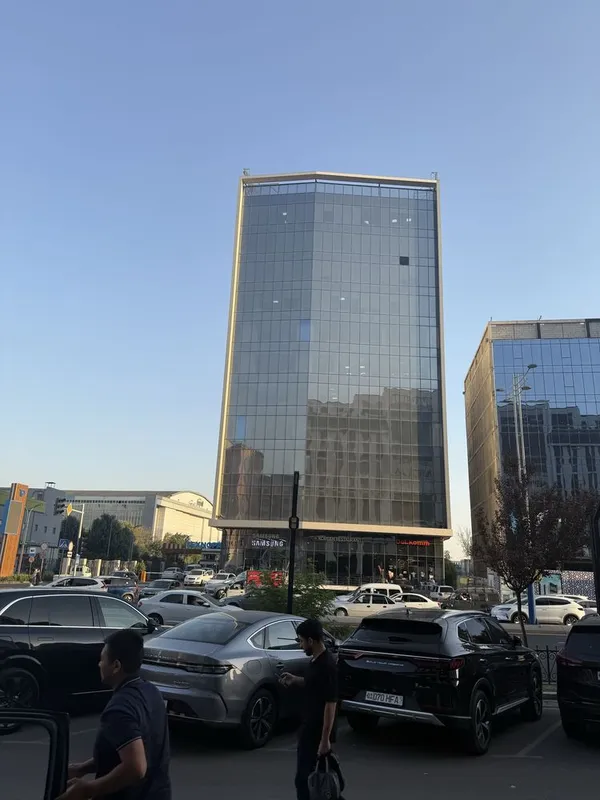Сдам 1100м2 помещения на улице Махтумкули, Ашхабад, Ташсельмаш SH83 — фото 2