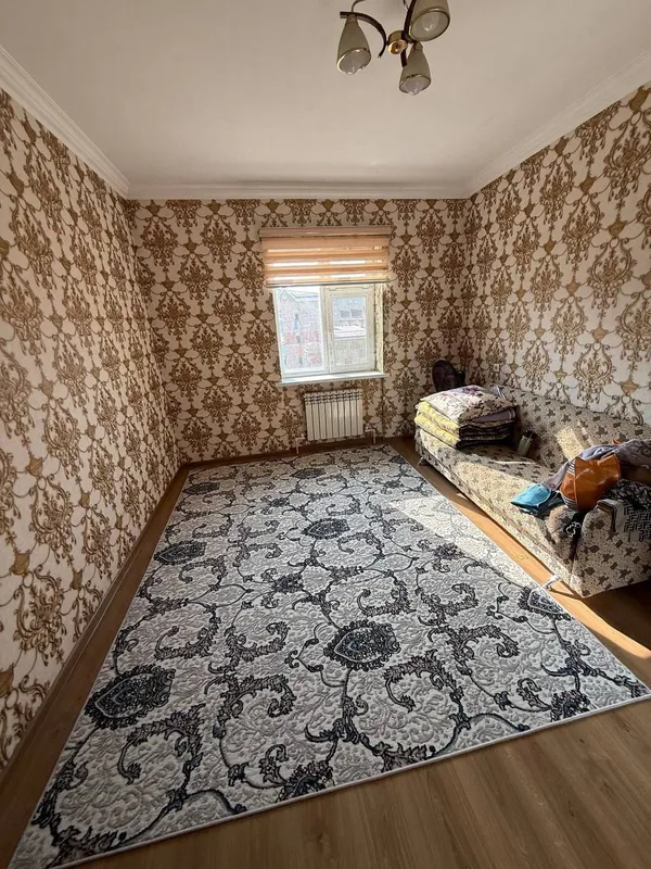 В Сергелях, 9-й район, есть квартира 6