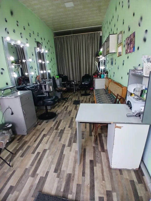 Korib turgan hamma salon jihozlari sotiladi! 8 Korib turgan hamma salon jihozlari sotiladi! 8