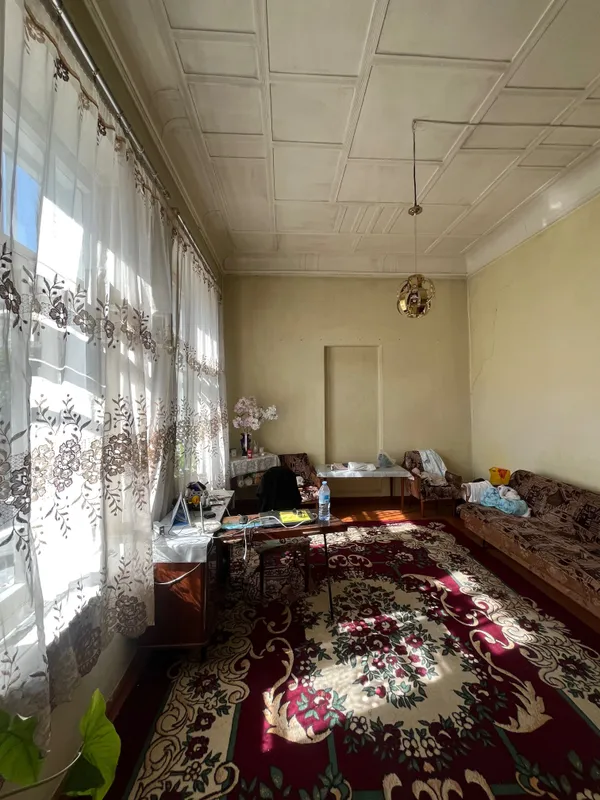 Продается квартира центр Самарканд 10
