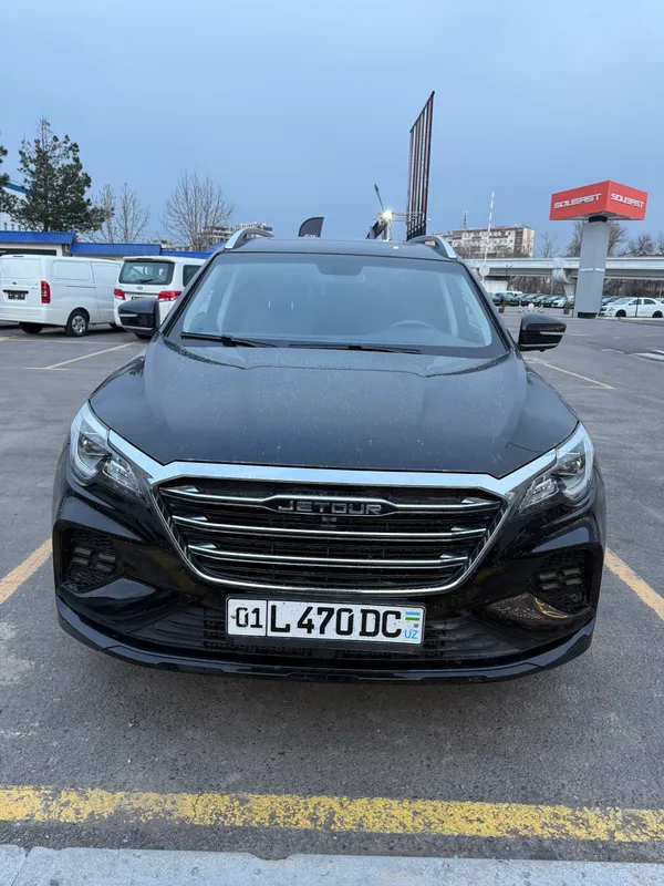Jetour X70 restiling 17500$ kelishiladi srochno 10