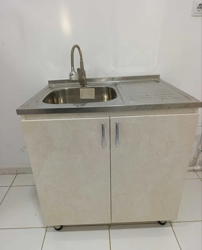 80×60×83 sm o‘lchamdagi tumba va kranli oshxona rakovinasi 2 80×60×83 sm o‘lchamdagi tumba va kranli oshxona rakovinasi 2
