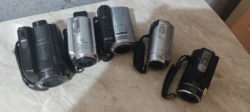 Оригинальные видеокамеры sony Panasonic — фото 1