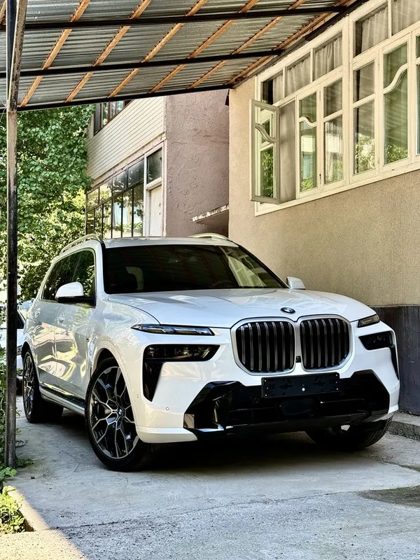BMW X7 xDrive 40i 2026 full 3 BMW X7 xDrive 40i 2026 full 3