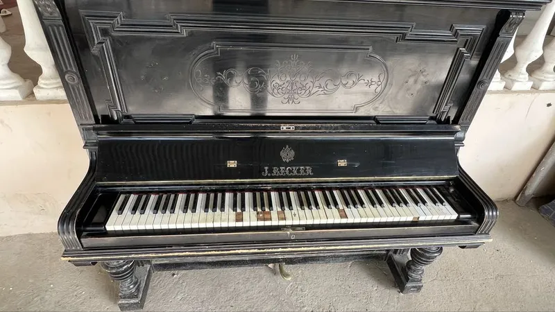 Upright J.Backer Pianino — фото 3