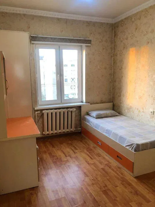 Мирабадский Рядом с Госпитальный 3-х комнатная — фото 5
