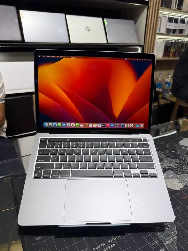 MacBook Pro M1 2