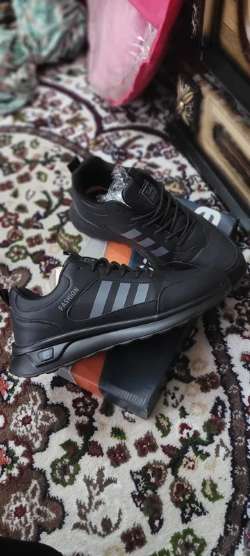 xitoy krossovka razmer 43-44 180ming yangi
