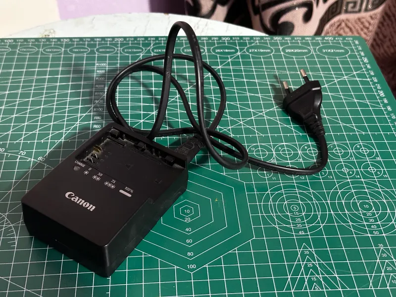 Canon EOS 7D 8